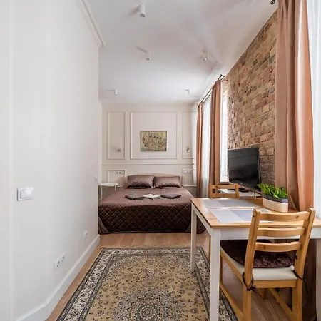 아파트 Stylish Close To Center, Cafes & Parks & Local Dining 리가